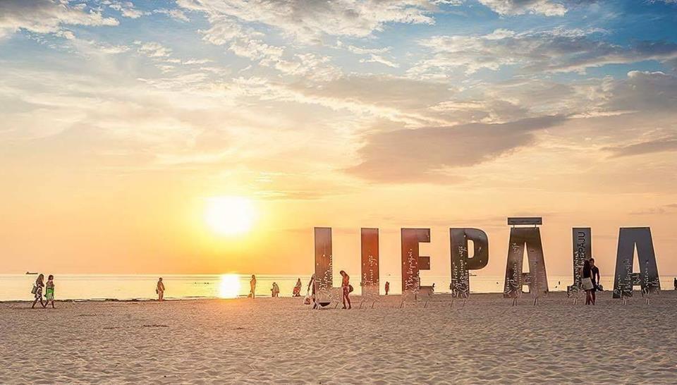Dzintari Apartment Liepāja Екстериор снимка